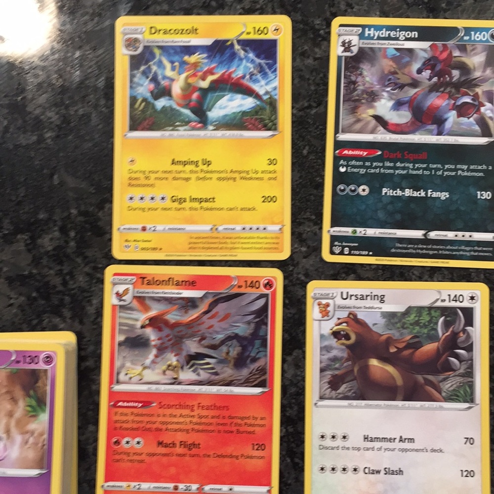 Pokémon Darkness Ablaze Card Bundle: 50 Cards - Picture 4 of 4